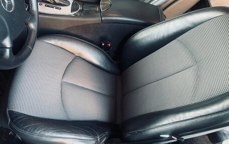 Mercedes-Benz E-Класс, 2004 год, 885 000 рублей, 15 фотография