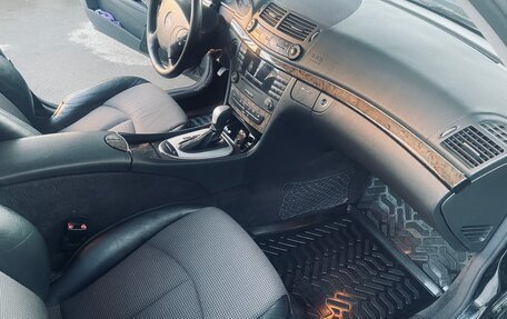 Mercedes-Benz E-Класс, 2004 год, 885 000 рублей, 12 фотография