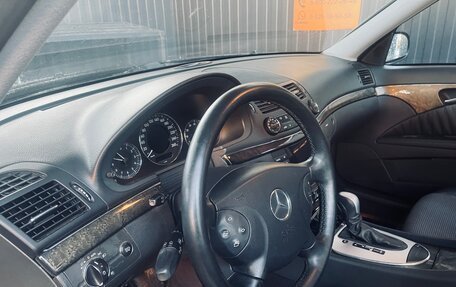 Mercedes-Benz E-Класс, 2004 год, 885 000 рублей, 19 фотография