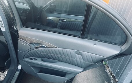 Mercedes-Benz E-Класс, 2004 год, 885 000 рублей, 14 фотография