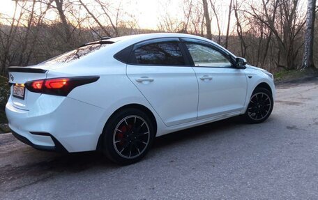 Hyundai Solaris II рестайлинг, 2017 год, 1 025 000 рублей, 16 фотография