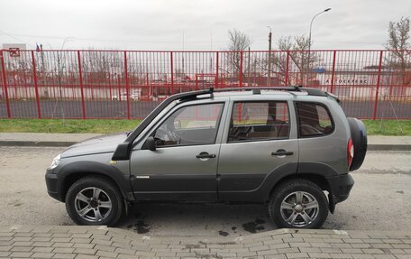 Chevrolet Niva I рестайлинг, 2012 год, 380 000 рублей, 7 фотография