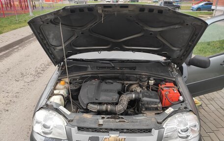 Chevrolet Niva I рестайлинг, 2012 год, 380 000 рублей, 11 фотография