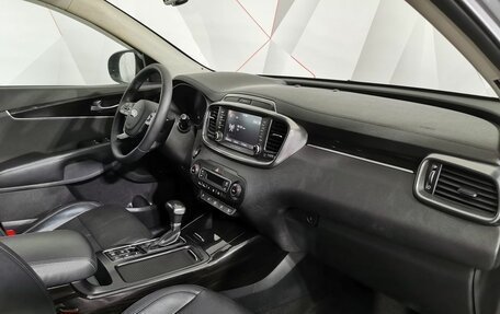 KIA Sorento III Prime рестайлинг, 2018 год, 2 395 000 рублей, 11 фотография