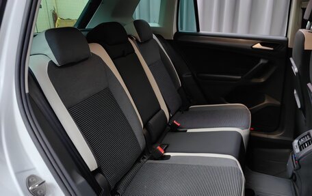 Volkswagen Tiguan II, 2020 год, 3 259 000 рублей, 9 фотография