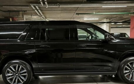 Cadillac Escalade V, 2021 год, 10 500 000 рублей, 4 фотография