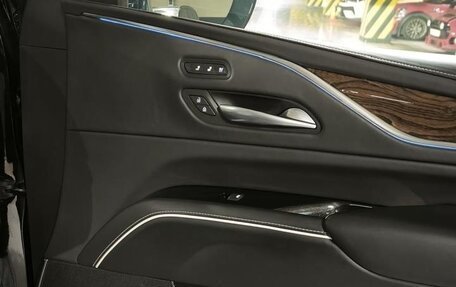 Cadillac Escalade V, 2021 год, 10 500 000 рублей, 14 фотография