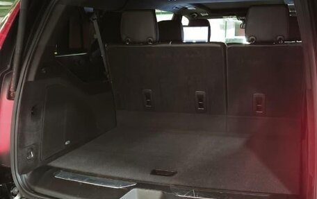 Cadillac Escalade V, 2021 год, 10 500 000 рублей, 16 фотография