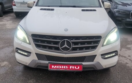 Mercedes-Benz M-Класс, 2014 год, 3 090 000 рублей, 1 фотография