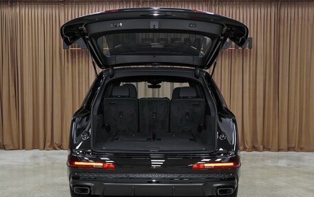 Audi Q7, 2025 год, 12 990 000 рублей, 9 фотография