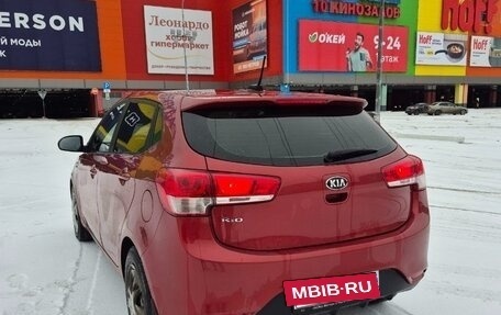KIA Rio III рестайлинг, 2017 год, 900 000 рублей, 3 фотография