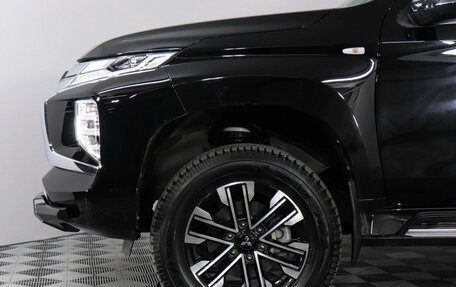 Mitsubishi Montero Sport, 2022 год, 4 997 000 рублей, 10 фотография