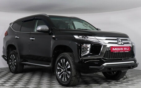 Mitsubishi Montero Sport, 2022 год, 4 997 000 рублей, 3 фотография