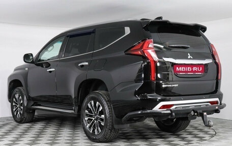 Mitsubishi Montero Sport, 2022 год, 4 997 000 рублей, 7 фотография