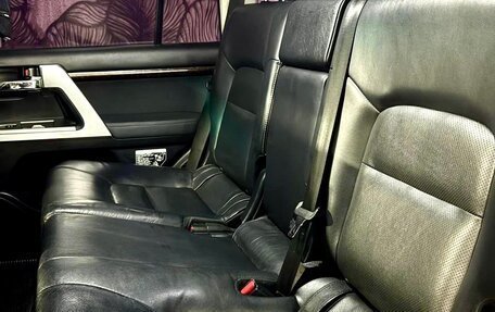 Toyota Land Cruiser 200, 2012 год, 3 600 000 рублей, 6 фотография