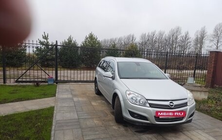 Opel Astra H, 2011 год, 647 000 рублей, 5 фотография