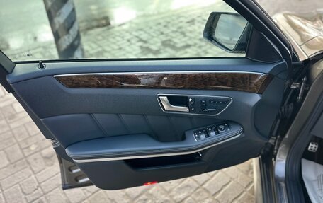 Mercedes-Benz E-Класс, 2012 год, 1 750 000 рублей, 17 фотография