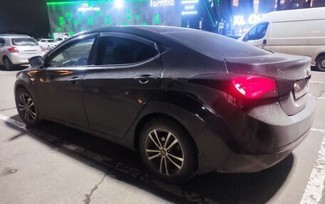 Hyundai Elantra V, 2015 год, 890 000 рублей, 11 фотография