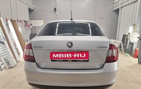 Skoda Rapid I, 2018 год, 1 000 000 рублей, 5 фотография