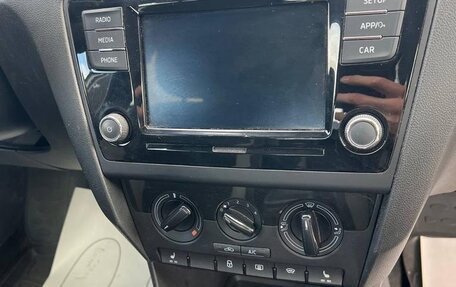 Skoda Rapid I, 2018 год, 1 000 000 рублей, 17 фотография