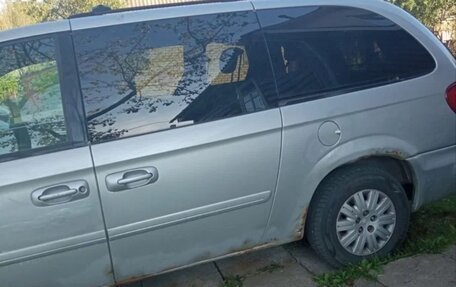 Chrysler Town & Country IV, 2007 год, 402 000 рублей, 4 фотография