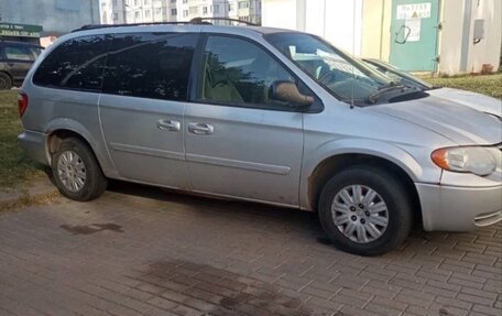 Chrysler Town & Country IV, 2007 год, 402 000 рублей, 3 фотография