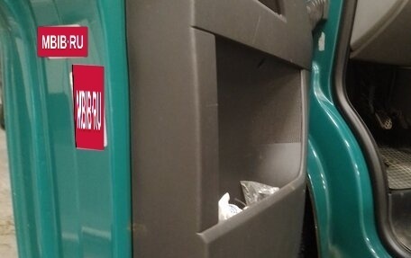 Volkswagen Transporter T5 рестайлинг, 2003 год, 1 200 000 рублей, 9 фотография