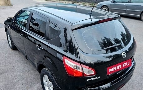 Nissan Qashqai, 2010 год, 900 000 рублей, 11 фотография