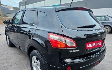 Nissan Qashqai, 2010 год, 900 000 рублей, 10 фотография