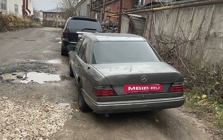 Mercedes-Benz W124, 1988 год, 150 000 рублей, 3 фотография