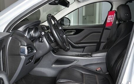 Jaguar F-Pace, 2018 год, 2 764 200 рублей, 11 фотография