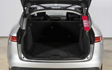 Jaguar F-Pace, 2018 год, 2 764 200 рублей, 10 фотография