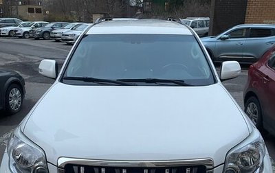 Toyota Land Cruiser Prado 150 рестайлинг 2, 2013 год, 3 150 000 рублей, 1 фотография