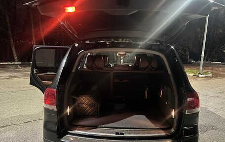 Volkswagen Touareg III, 2004 год, 700 000 рублей, 6 фотография