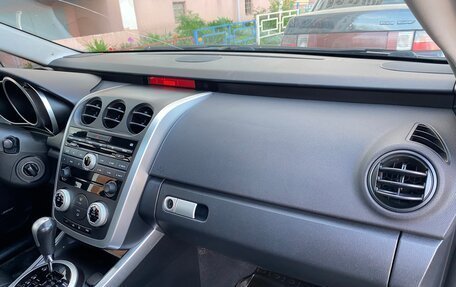 Mazda CX-7 I рестайлинг, 2008 год, 670 000 рублей, 39 фотография