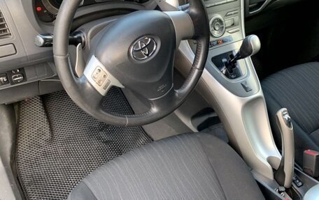 Toyota Auris II, 2008 год, 550 000 рублей, 17 фотография
