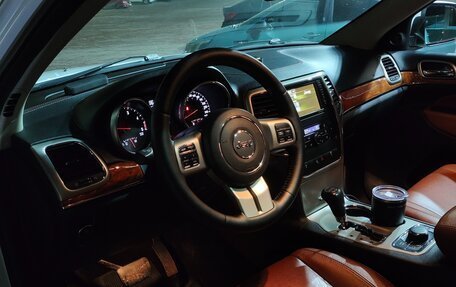 Jeep Grand Cherokee, 2012 год, 1 390 000 рублей, 15 фотография