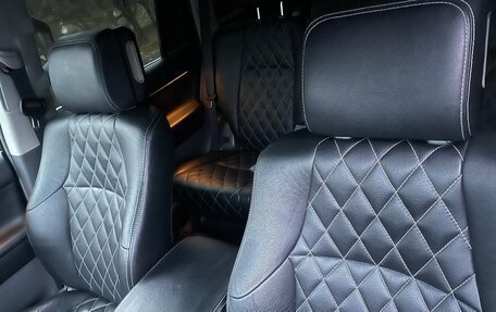 Toyota Land Cruiser Prado 150 рестайлинг 2, 2013 год, 3 150 000 рублей, 6 фотография