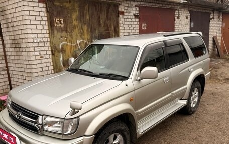 Toyota Hilux Surf III рестайлинг, 2001 год, 1 940 000 рублей, 3 фотография