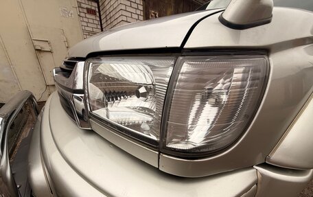 Toyota Hilux Surf III рестайлинг, 2001 год, 1 940 000 рублей, 12 фотография