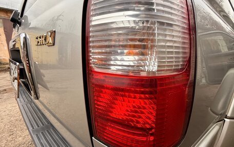 Toyota Hilux Surf III рестайлинг, 2001 год, 1 940 000 рублей, 10 фотография