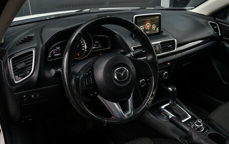 Mazda 3, 2014 год, 1 357 000 рублей, 13 фотография