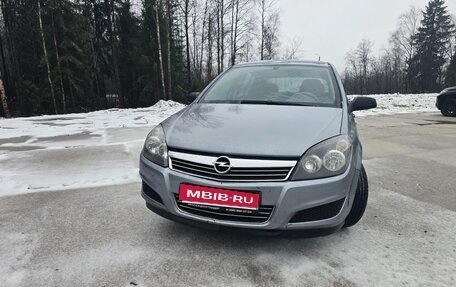 Opel Astra H, 2009 год, 370 000 рублей, 1 фотография