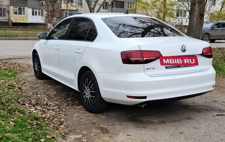 Volkswagen Jetta VI, 2016 год, 1 300 000 рублей, 4 фотография