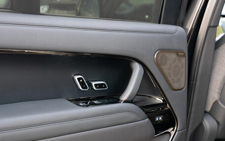 Land Rover Range Rover IV рестайлинг, 2025 год, 26 500 000 рублей, 19 фотография