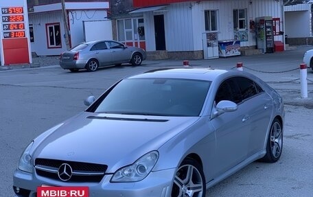 Mercedes-Benz CLS, 2004 год, 1 450 000 рублей, 4 фотография