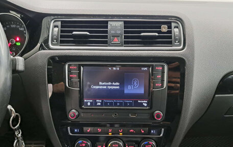 Volkswagen Jetta VI, 2017 год, 1 579 000 рублей, 18 фотография