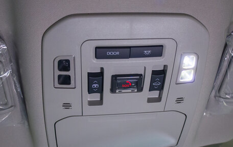 Toyota Highlander, 2025 год, 5 950 000 рублей, 22 фотография