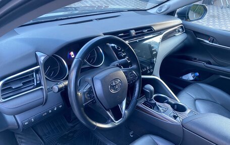 Toyota Camry, 2018 год, 3 000 000 рублей, 15 фотография