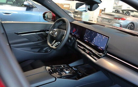 BMW 5 серия, 2025 год, 11 900 000 рублей, 6 фотография